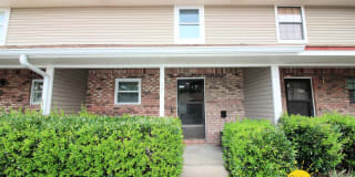 223 Carmel Drive Unit 17 223 Carmel Drive Unit 17 Photo Gallery 1