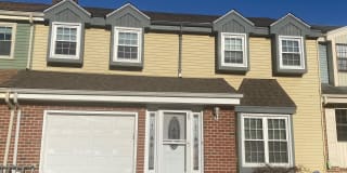 109 MALVERN CT COURT 109 MALVERN CT COURT Photo Gallery 1