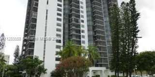 20100 W Country Club Dr 20100 W Country Club Dr Photo Gallery 1