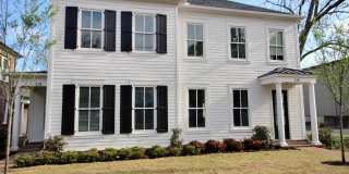 214 E SOUTH 214 E SOUTH Photo Gallery 1