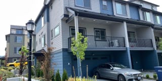 1123 7th Ave NE 1123 7th Ave NE Photo Gallery 1