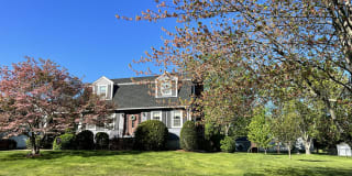 33 Coachman Lane 33 Coachman Lane Photo Gallery 1