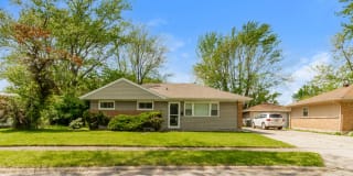 338 Waldmann Drive 338 Waldmann Drive Photo Gallery 1
