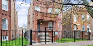 3618 W Franklin Boulevard 3618 W Franklin Boulevard Photo Gallery 1