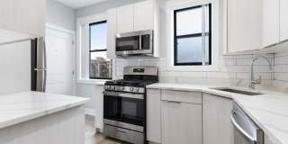 7624 N Eastlake Terrace 7624 N Eastlake Terrace Photo Gallery 1