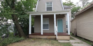 714 Butterworth St SW 714 Butterworth St SW Photo Gallery 1