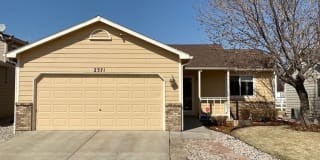 2371 Turquoise St 2371 Turquoise St Photo Gallery 1