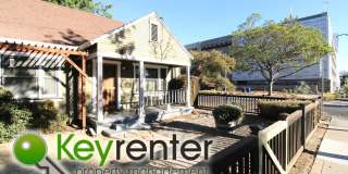 2125 48th Street 2125 48th Street Photo Gallery 1