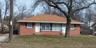5833 Urbandale Ave 5833 Urbandale Ave Photo Gallery 1