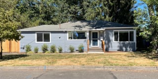 755 NE 5th St. 755 NE 5th St. Photo Gallery 1