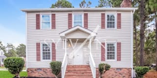 200 Pond Ridge Rd E 200 Pond Ridge Rd E Photo Gallery 1