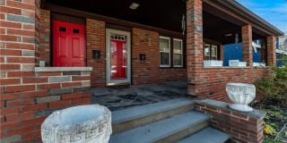 207 N Midland Avenue 207 N Midland Avenue Photo Gallery 1