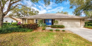 824 VILLAGE WAY 824 VILLAGE WAY Photo Gallery 1