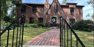 42 Arlington Rd 42 Arlington Rd Photo Gallery 1