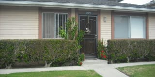 2571 SEXTANT AVENUE 2571 SEXTANT AVENUE Photo Gallery 1