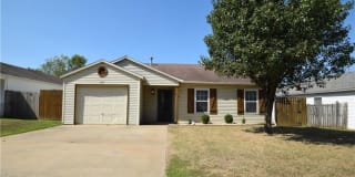 308 Parkcrest DR 308 Parkcrest DR Photo Gallery 1