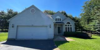 21 Chesterfield Dr 21 Chesterfield Dr Photo Gallery 1