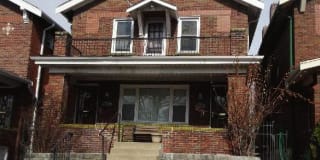 4545 Queens Ave 4545 Queens Ave Photo Gallery 1
