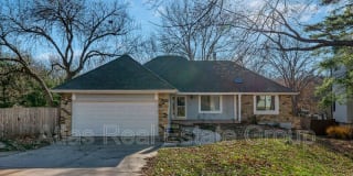13915 Midland Dr 13915 Midland Dr Photo Gallery 1