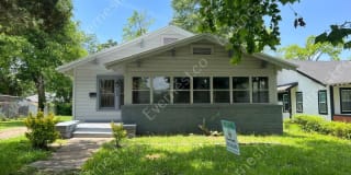 504 Francis Pl SW 504 Francis Pl SW Photo Gallery 1