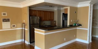1301 N Harrison Street, 307 1301 N Harrison Street, 307 Photo Gallery 1