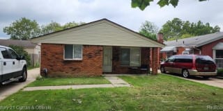 4994 ROOSEVELT Boulevard 4994 ROOSEVELT Boulevard Photo Gallery 1