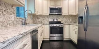 2216 S Bentley Ave 2216 S Bentley Ave Photo Gallery 1
