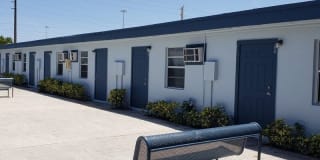 301 Old Dixie Hwy - 25 301 Old Dixie Hwy - 25 Photo Gallery 1