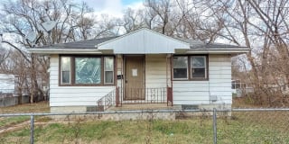 2827 W Garden St 2827 W Garden St Photo Gallery 1