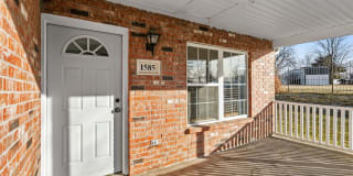 1585 E 120th Street 1585 E 120th Street Photo Gallery 1