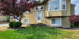 1917 N Harmony Ln 1917 N Harmony Ln Photo Gallery 1