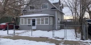 1016 4th St. Unit B 1016 4th St. Unit B Photo Gallery 1
