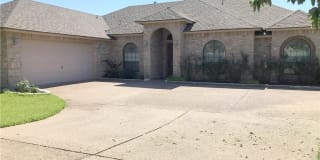15313 Guadalupe River Dr 15313 Guadalupe River Dr Photo Gallery 1