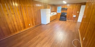 229 S Central Ave 229 S Central Ave Photo Gallery 1