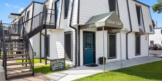 Silver Club Apartments Silver Club Apartments Photo Gallery 1