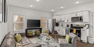 2606 SW Livingston SQ Unit #1 2606 SW Livingston SQ Unit #1 Photo Gallery 1