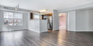 13900 FARNSWORTH LN #4102 13900 FARNSWORTH LN #4102 Photo Gallery 1