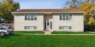 511 S 5th Street #3 511 S 5th Street #3 Photo Gallery 1