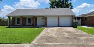 5608 Parkaire Dr 5608 Parkaire Dr Photo Gallery 1