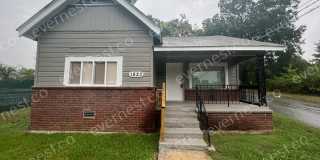 1823 South Maple Street 1823 South Maple Street Photo Gallery 1