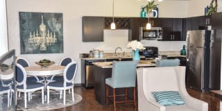 Springs at Knapp's Crossing Springs at Knapp's Crossing Photo Gallery 1