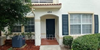 484 SE McDonald Ln 484 SE McDonald Ln Photo Gallery 1