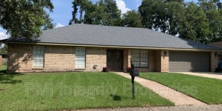 305 Raintree Trl 305 Raintree Trl Photo Gallery 1