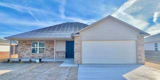 1004 S Blackjack Lane 1004 S Blackjack Lane Photo Gallery 1