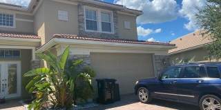 2335 NW Via Della Court 2335 NW Via Della Court Photo Gallery 1