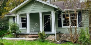 307 Lakeview Dr 307 Lakeview Dr Photo Gallery 1