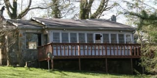 128 McCarson Drive 128 McCarson Drive Photo Gallery 1