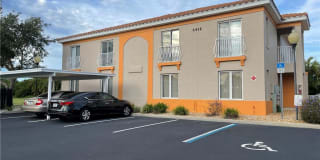 5312 Chiquita BLVD S 5312 Chiquita BLVD S Photo Gallery 1