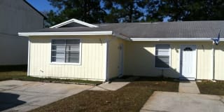 2512 Johnson Drive 2512 Johnson Drive Photo Gallery 1