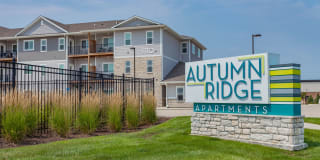 Autumn Ridge Autumn Ridge Photo Gallery 1